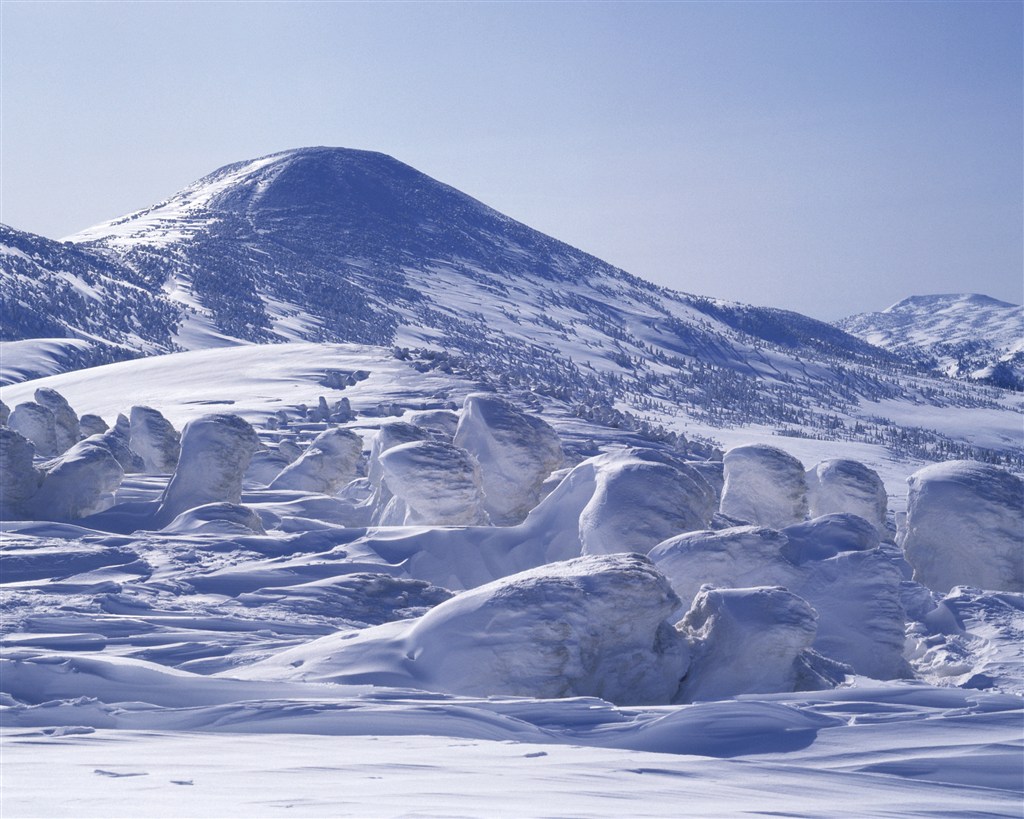 千沟万壑雪景 第1页