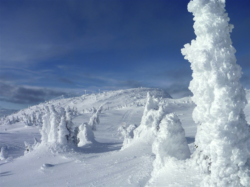 雪柱图片风景 第1页